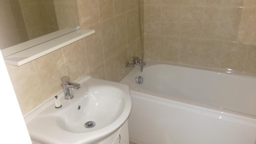 Garsoniere Dinu Appartement Boekarest Kamer foto