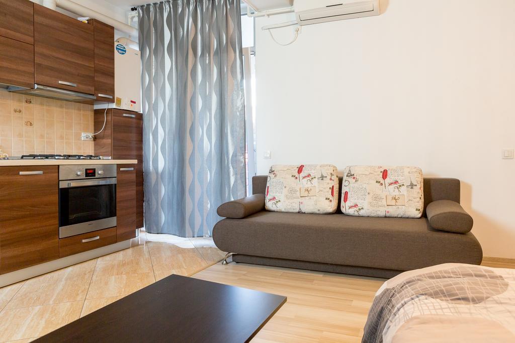 Garsoniere Dinu Appartement Boekarest Buitenkant foto